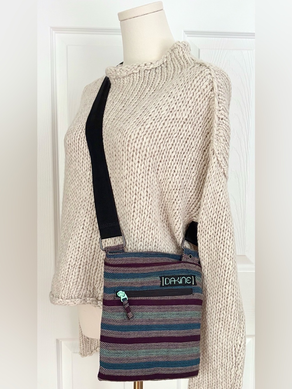 Dakine Jive Crossbody Bag